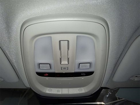 Used 2024 Volvo S60 T8 Plus w/ Protection Package Premier image 24