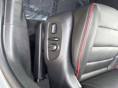 Used 2024 Chevrolet TrailBlazer RS image 21