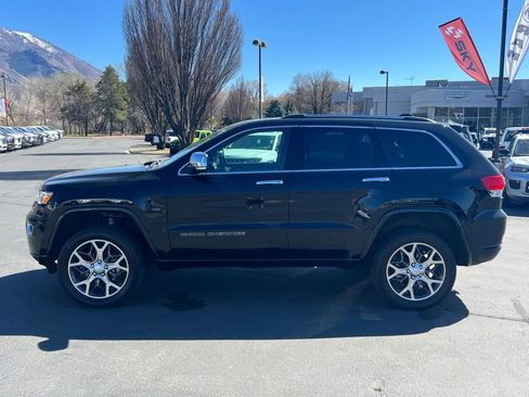 Used 2019 Jeep Grand Cherokee Overland AWD/4WD image 11