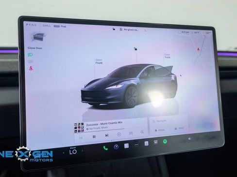 Used 2025 Tesla Model 3 Long Range AWD/4WD image 15