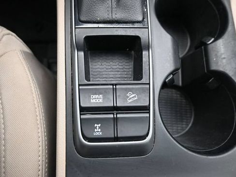 Used 2016 Hyundai Tucson Sport AWD/4WD image 30