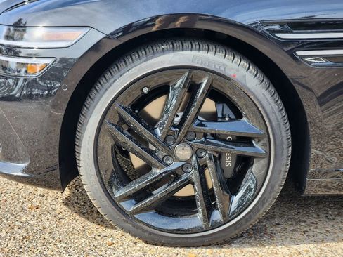New 2026 Genesis G80 3.5T Prestige image 7