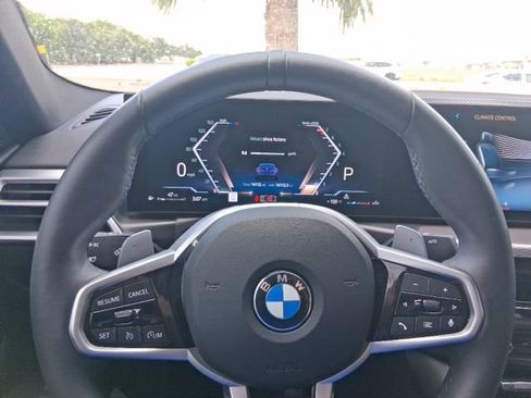 Used 2025 BMW 430i Coupe w/ M Sport Package RWD image 8