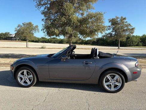 Used 2007 MAZDA MX-5 Miata Sport RWD image 51