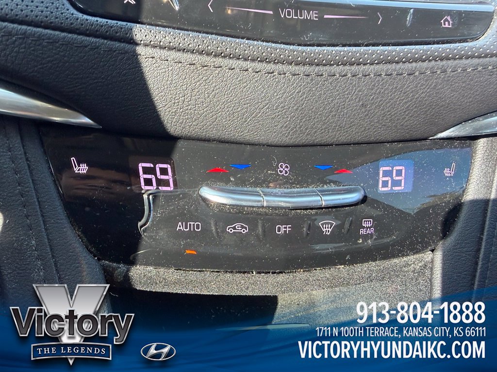 Used 2019 Cadillac XT5 Luxury AWD/4WD image 11