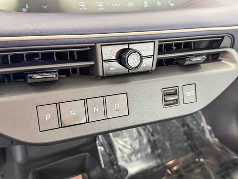 New 2026 Nissan Leaf SV+ w/ Illuminated Package image 26