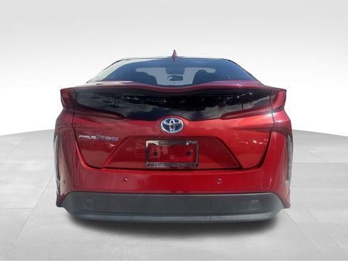Used 2017 Toyota Prius Prime image 6
