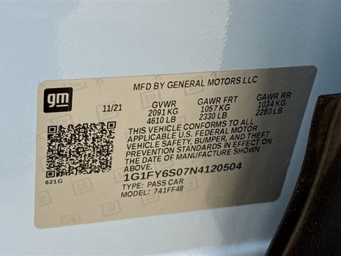 Used 2022 Chevrolet Bolt EUV LT w/ Convenience Package image 32