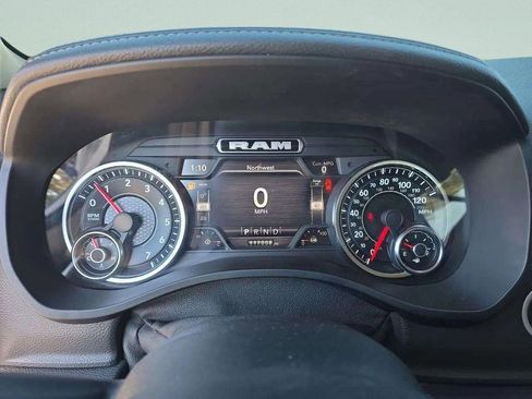 Used 2021 RAM 1500 Laramie w/ Off Road Group AWD/4WD image 11