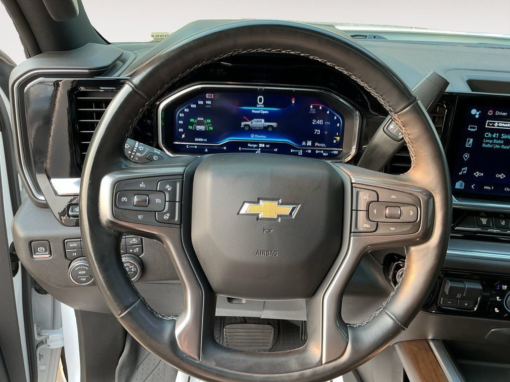 Certified 2024 Chevrolet Silverado 3500 High Country w/ High Country Premium Package AWD/4WD image 13
