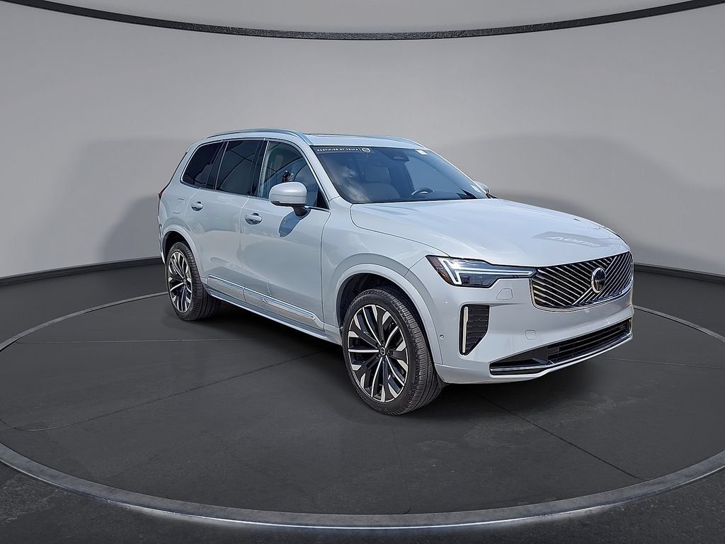 Certified 2026 Volvo XC90 B6 Plus AWD/4WD image 5