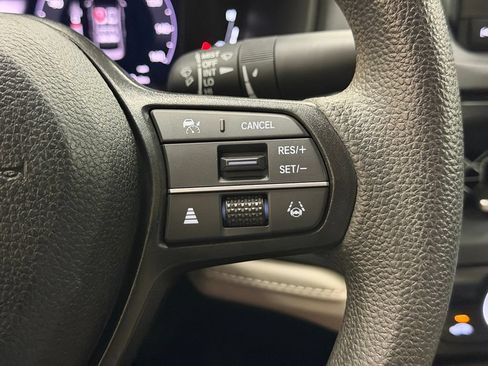 Used 2023 Honda Accord EX image 21