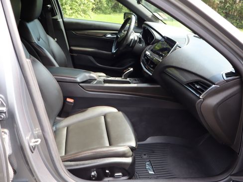 Used 2021 Cadillac CT5 Sport RWD image 29