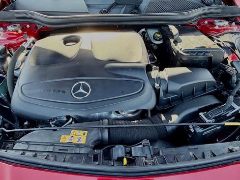 Used 2014 Mercedes-Benz CLA 250 image 29