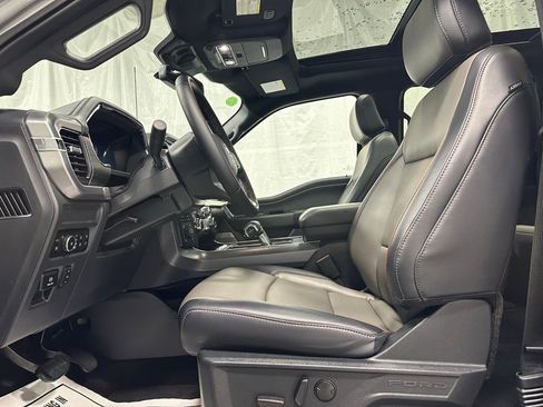 Used 2025 Ford F150 Lariat w/ Equipment Group 501A Mid image 15