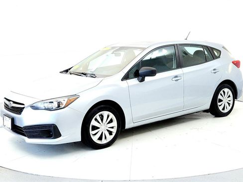 Used 2023 Subaru Impreza 2.0i image 2