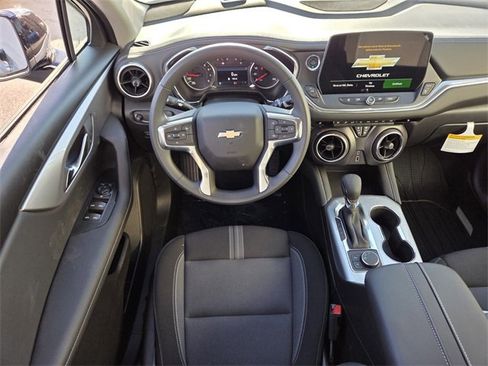 New 2025 Chevrolet Blazer LT w/ Midnight/Sport Edition image 8
