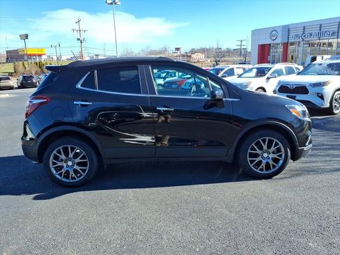 Used 2020 Buick Encore Sport Touring w/ Safety Package image 4