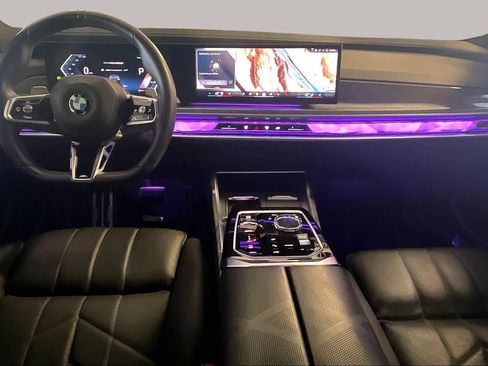 Certified 2024 BMW 760i xDrive AWD/4WD image 14