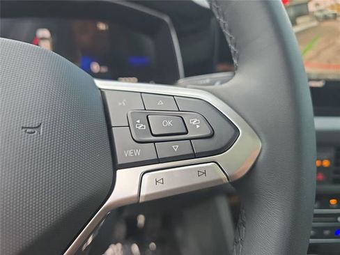 New 2026 Volkswagen Jetta SE image 21