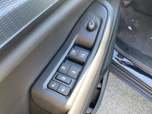 Certified 2025 Jeep Grand Cherokee Laredo X image 22