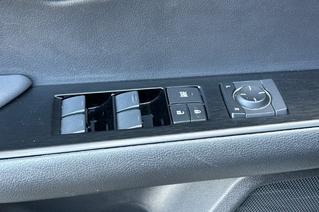 Used 2020 Lexus UX 200 F Sport w/ F Sport Premium Package FWD image 13