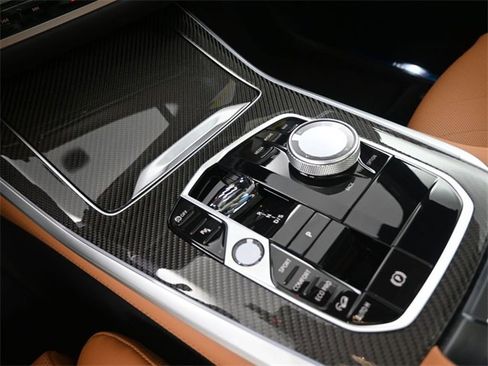 New 2026 BMW X5 M60i image 9