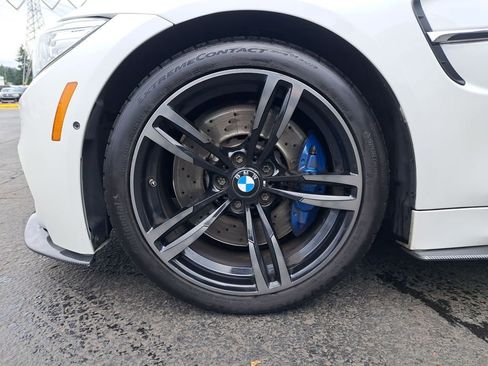 Used 2015 BMW M4 Coupe image 10