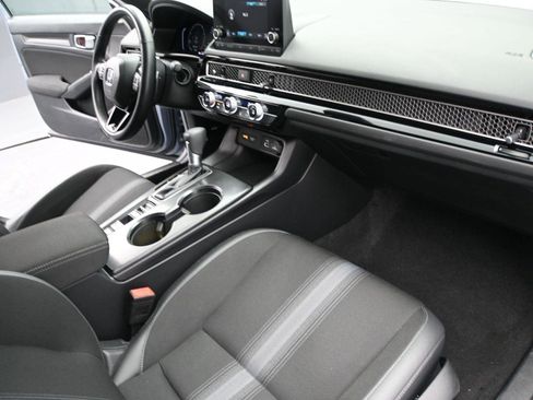 Used 2024 Honda Civic Sport image 19
