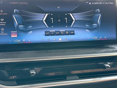 Certified 2024 BMW X5 sDrive40i w/ Premium Package image 16