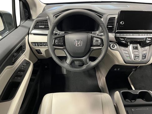 New 2026 Honda Odyssey EX-L image 19