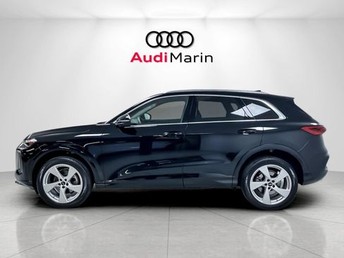 Used 2025 Audi Q5 Premium Plus w/ Premium Plus AWD/4WD image 2