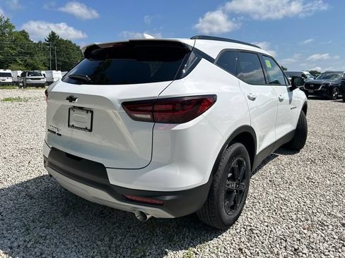 New 2026 Chevrolet Blazer LT w/ Sound & Technology Package AWD/4WD image 11