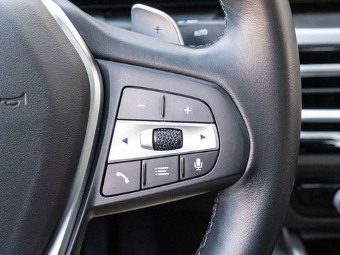 Used 2024 BMW 330i Sedan image 24