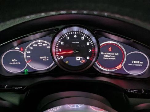 Used 2023 Porsche Cayenne Platinum Edition image 11