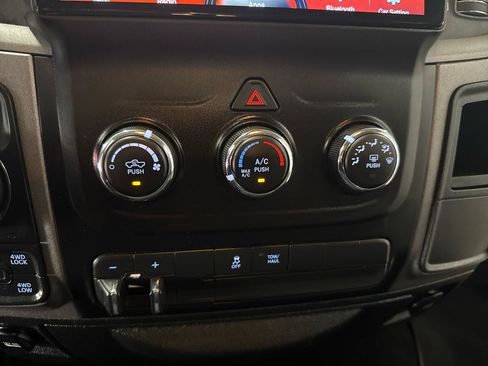Used 2019 RAM 1500 Tradesman w/ Popular Equipment Group AWD/4WD image 24