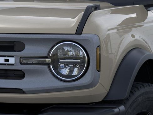 New 2025 Ford Bronco Big Bend w/ Black Diamond Package image 20