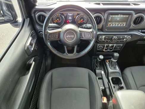 Used 2022 Jeep Wrangler Unlimited Willys image 15