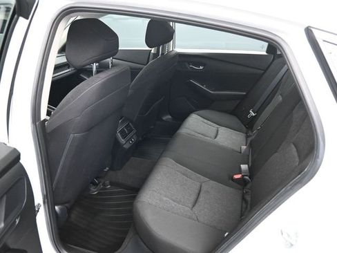 Used 2025 Honda Accord LX image 10