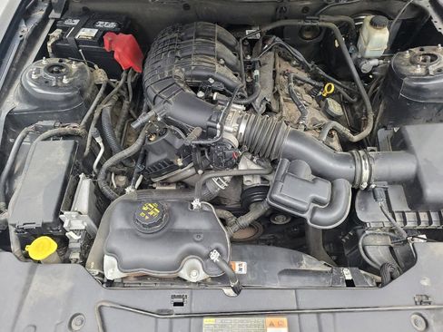 Used 2014 Ford Mustang Coupe RWD image 30