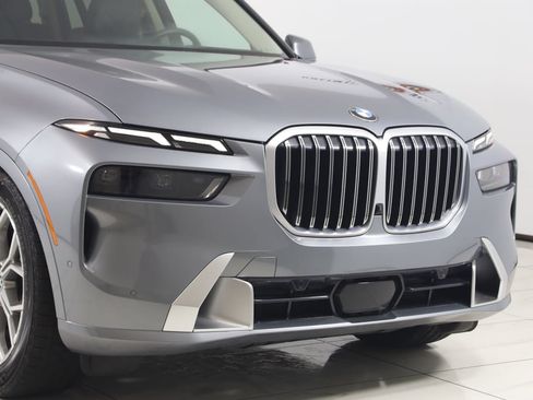 Used 2024 BMW X7 xDrive40i AWD/4WD image 46