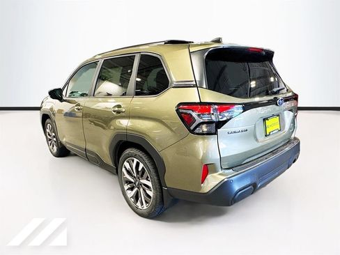 New 2026 Subaru Forester Touring AWD/4WD image 6