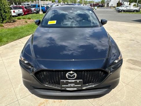 Used 2023 MAZDA MAZDA3 s FWD image 2