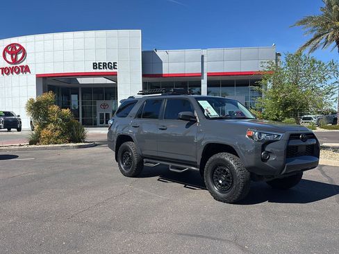 Used 2024 Toyota 4Runner SR5 image 1