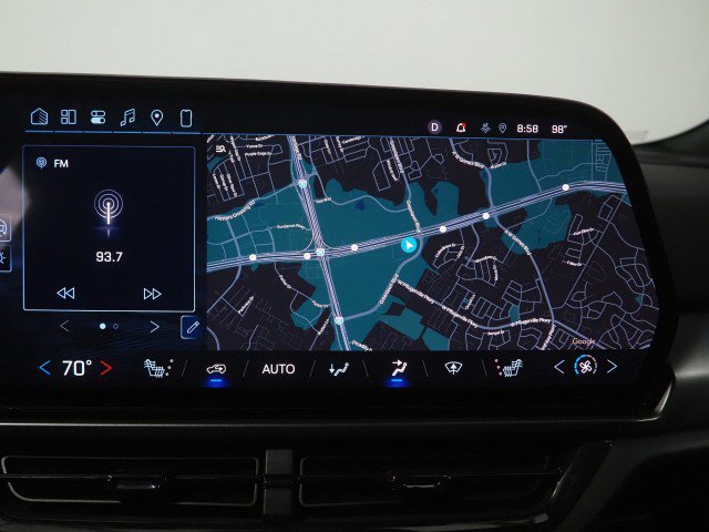 Used 2024 Chevrolet Equinox EV FWD RS w/2RS image 34