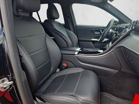 Certified 2023 Mercedes-Benz GLC 300 image 19
