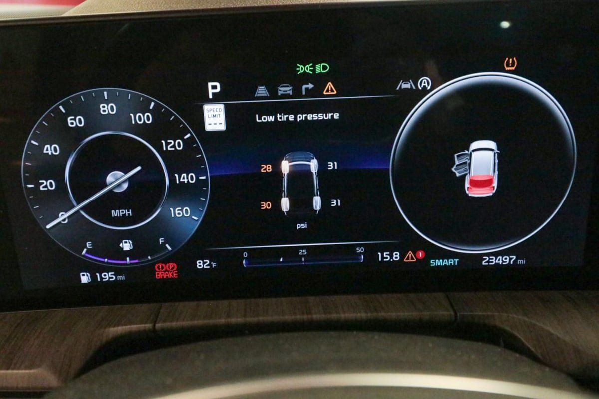 Used 2024 Kia Telluride SX FWD image 20
