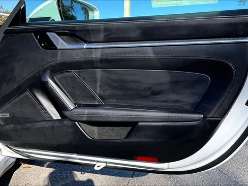 Used 2020 Porsche 911 Carrera S RWD image 27