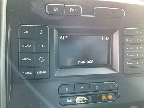 Used 2017 Ford F250 XLT image 11