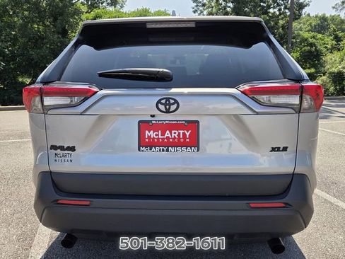 Used 2025 Toyota RAV4 XLE Premium FWD image 4